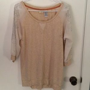 3/4 sleeve blouse with rhinestones